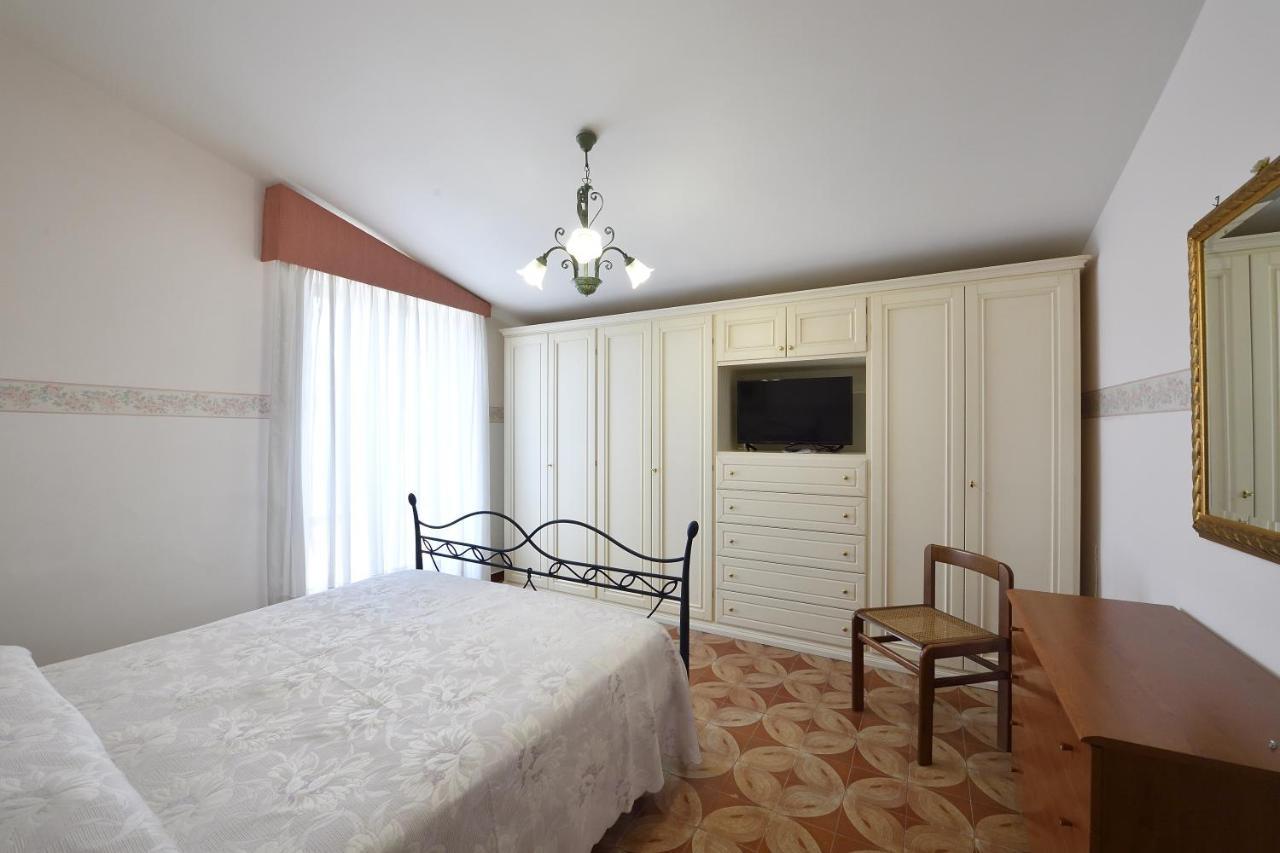 Villa Dafne Mare Fondi Sperlonga Exterior foto